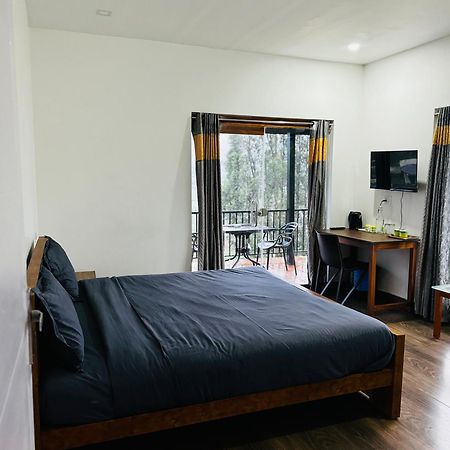 The Wooden Springs Bed & Breakfast Ооти Екстериор снимка
